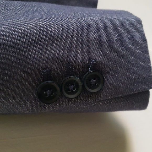 Express Blazer - Picture 2 of 7